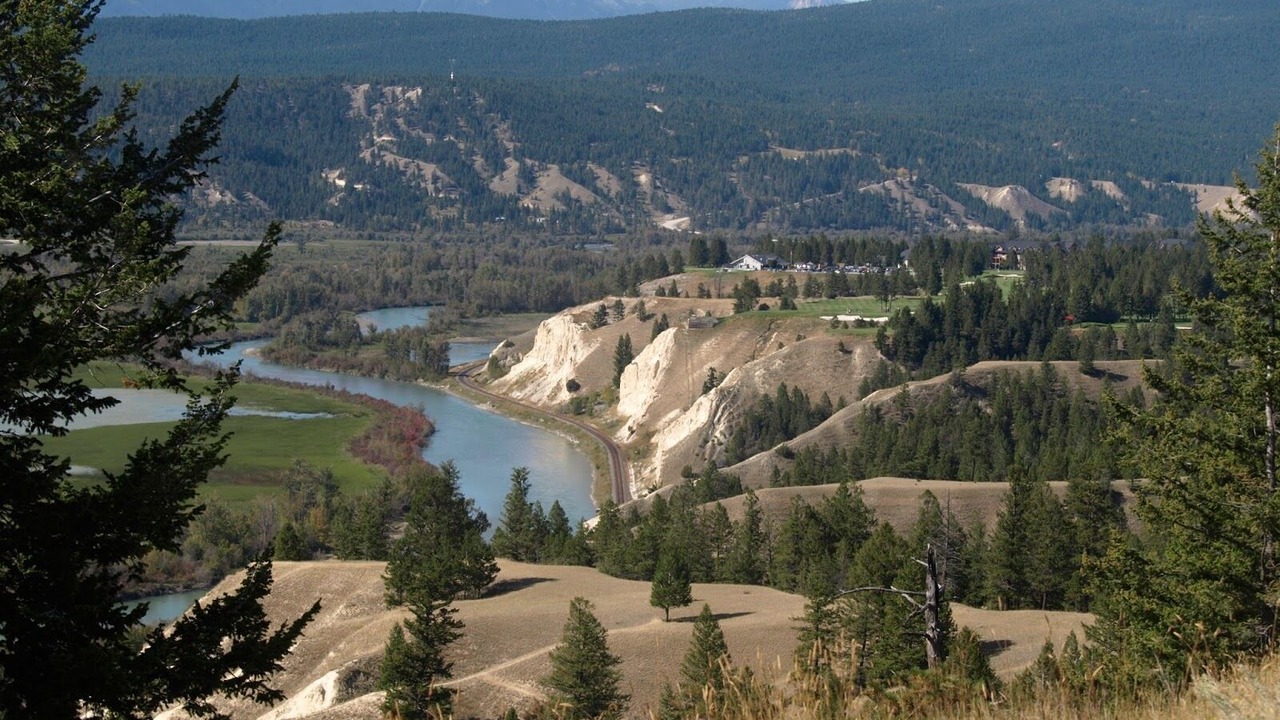 Photo of Outdoor in Radium Hot Springs