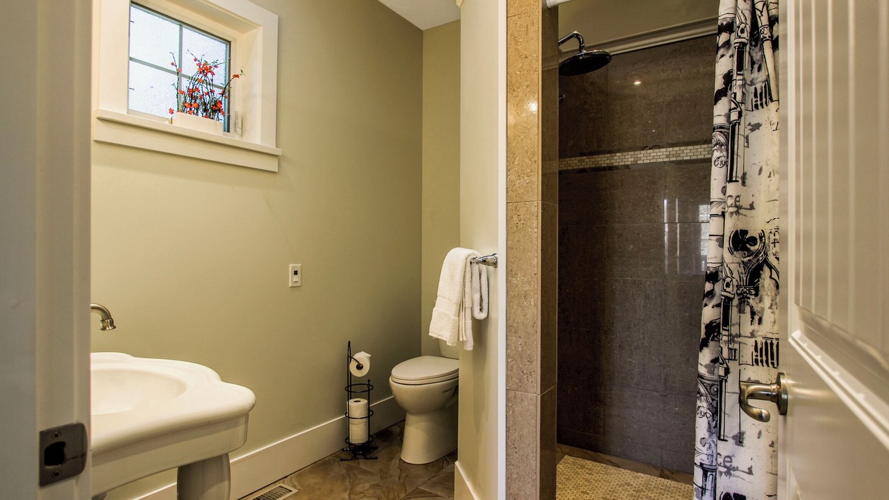Photo of Bathroom in Central Okanagan