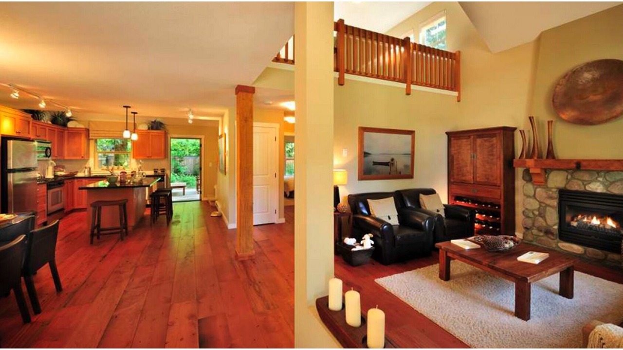 Photo of Livingroom in Lindell Beach