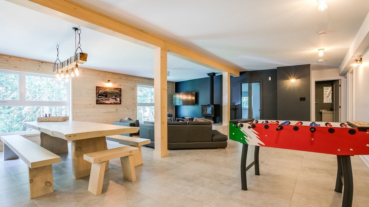 Photo of Livingroom in St-Adolphe-d'Howard