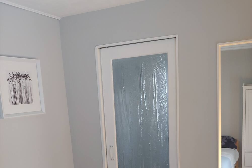 Photo of Bedroom in Alcona