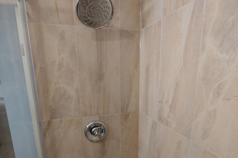 Photo of Bathroom in Alcona