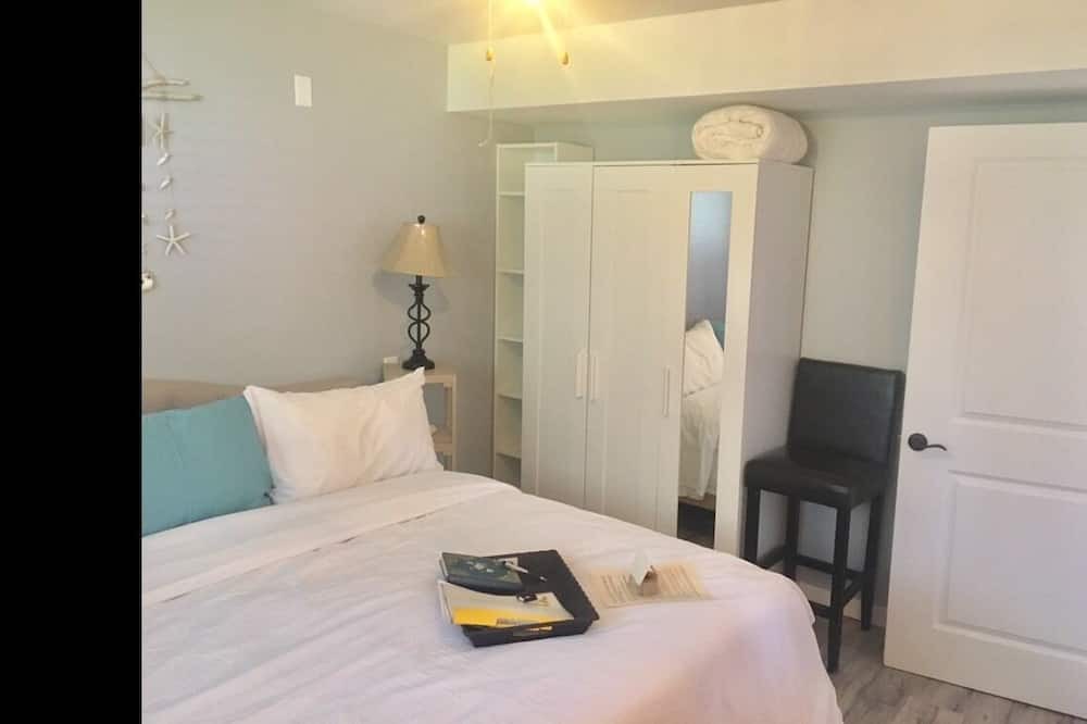 Photo of Bedroom in Osoyoos