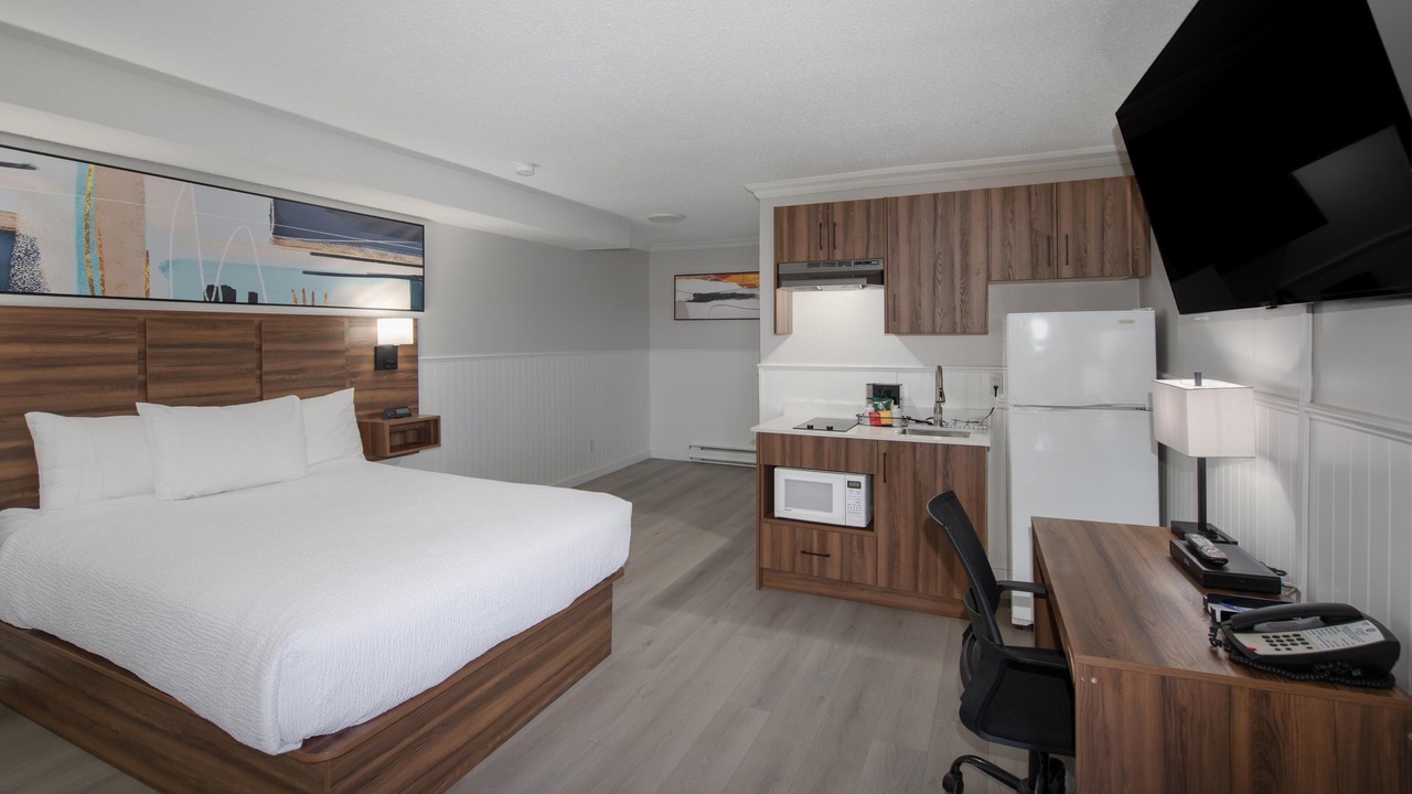 Photo of Bedroom in Dawson Creek