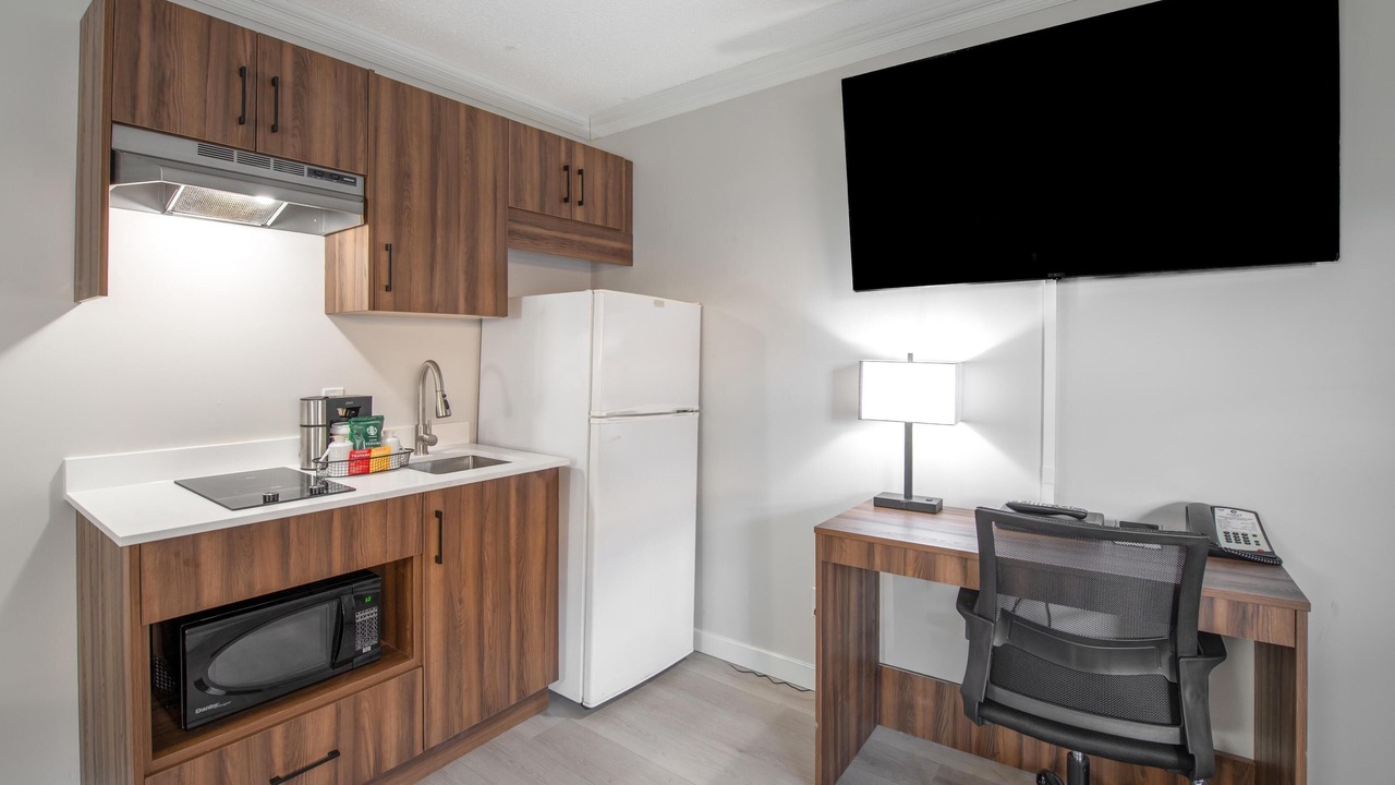 Photo of Kitchen in Dawson Creek