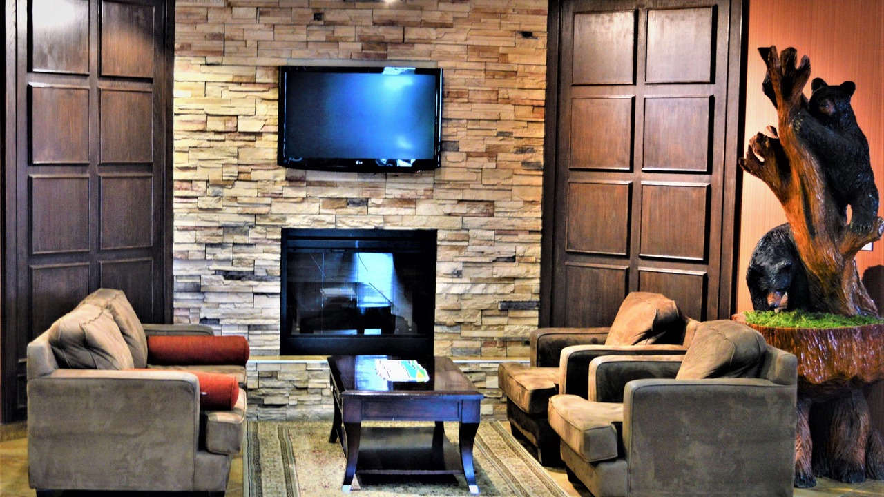 Photo of Livingroom in Hudson's Hope