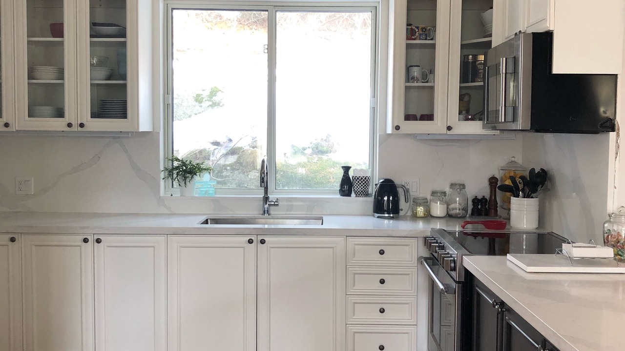 Photo of Kitchen in Muskoka Lakes