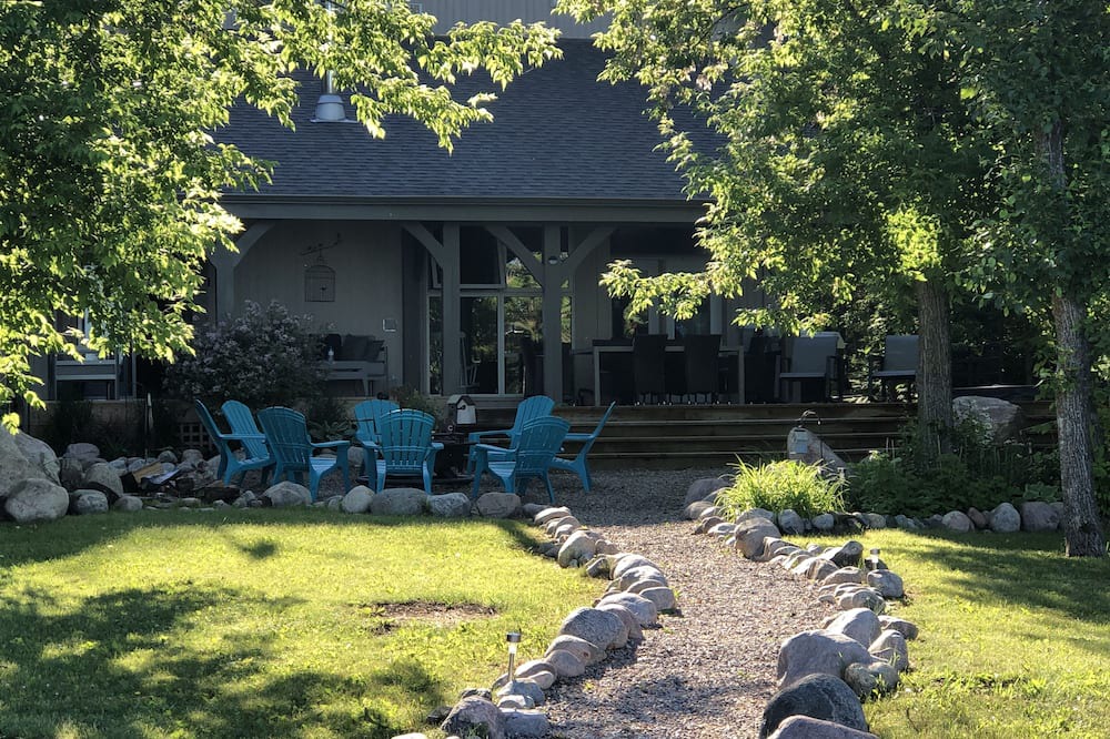Photo of Outdoor in Beaconia