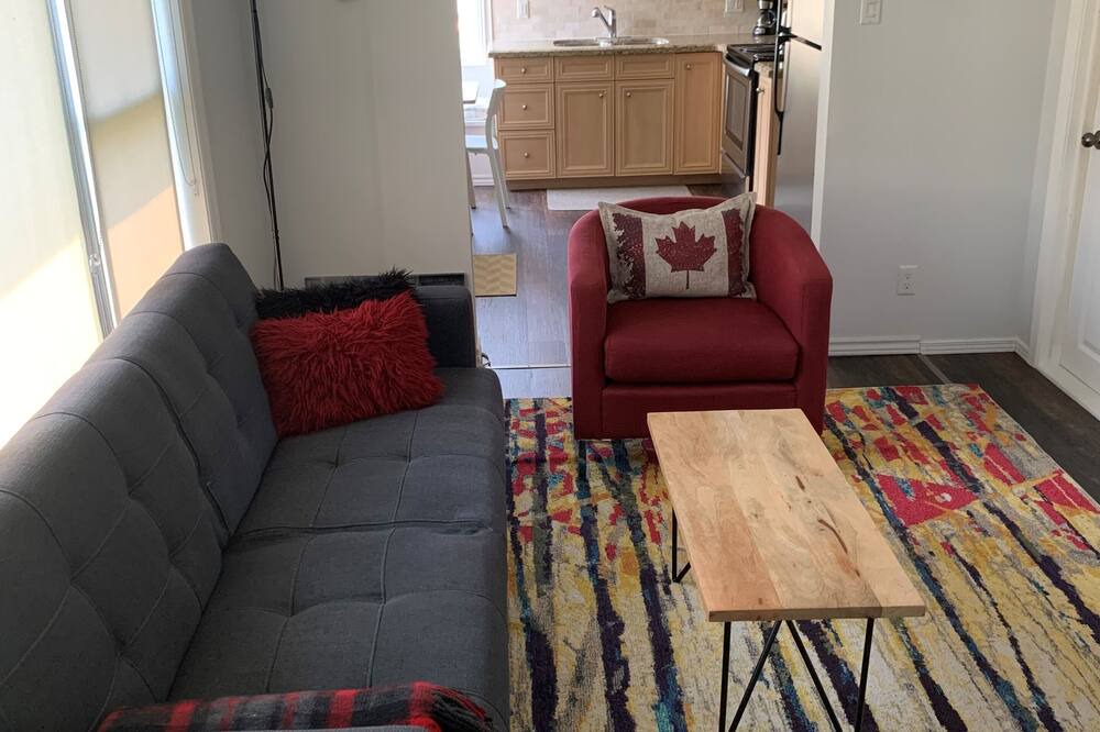 Photo of Livingroom in Consecon