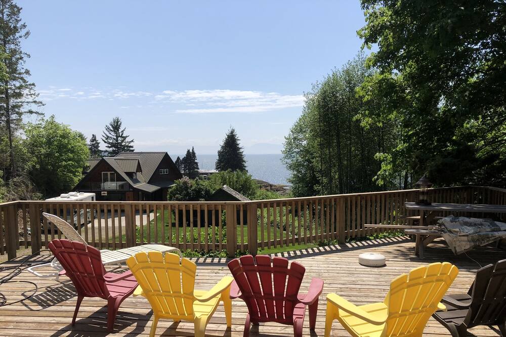 Photo of Patio Balcony in Halfmoon Bay