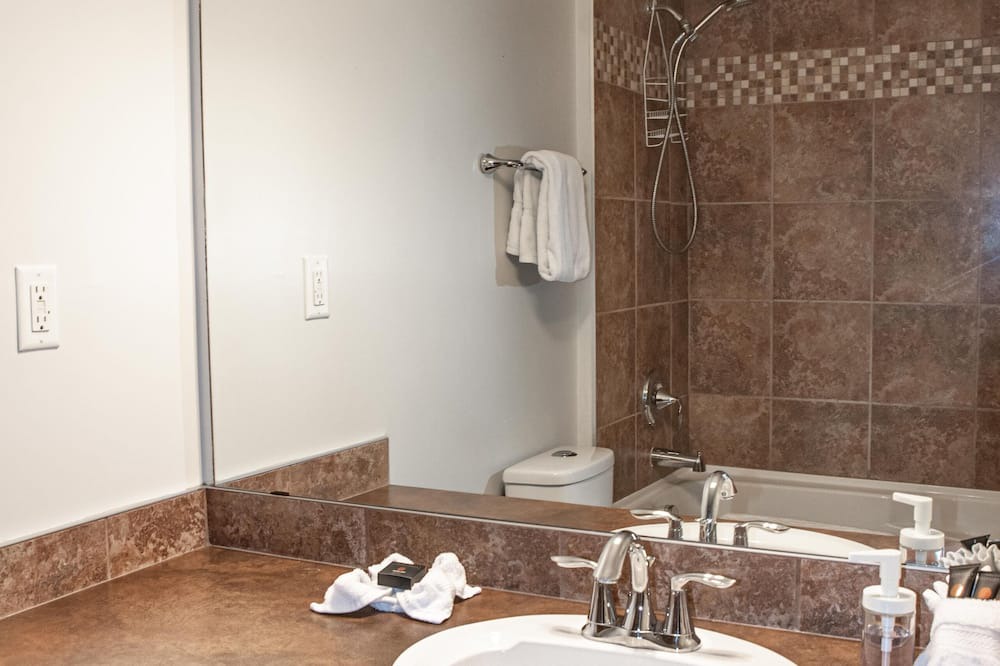 Photo of Bathroom in South Pandosy