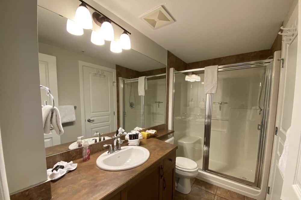 Photo of Bathroom in South Pandosy