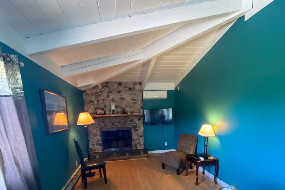 Photo of Bedroom in Lake Charlotte