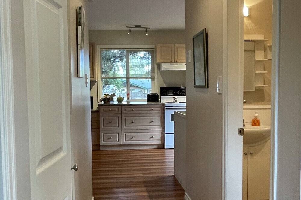 Photo of Kitchen in Sidney