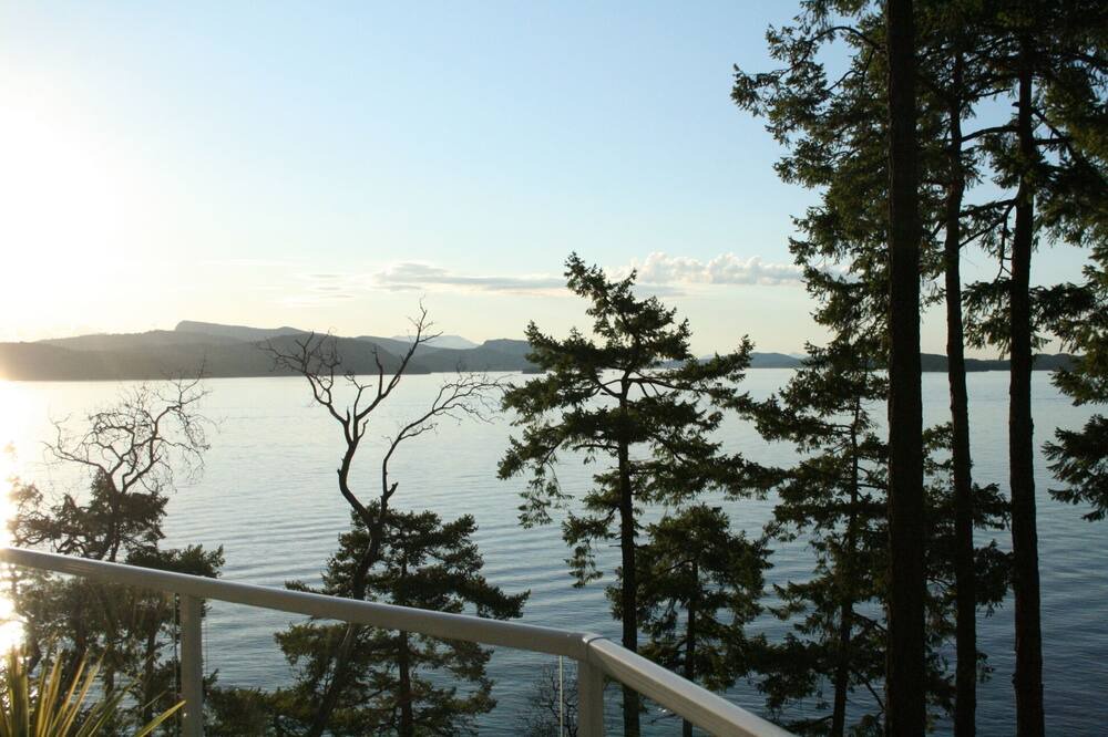 Photo of Others in Pender Island