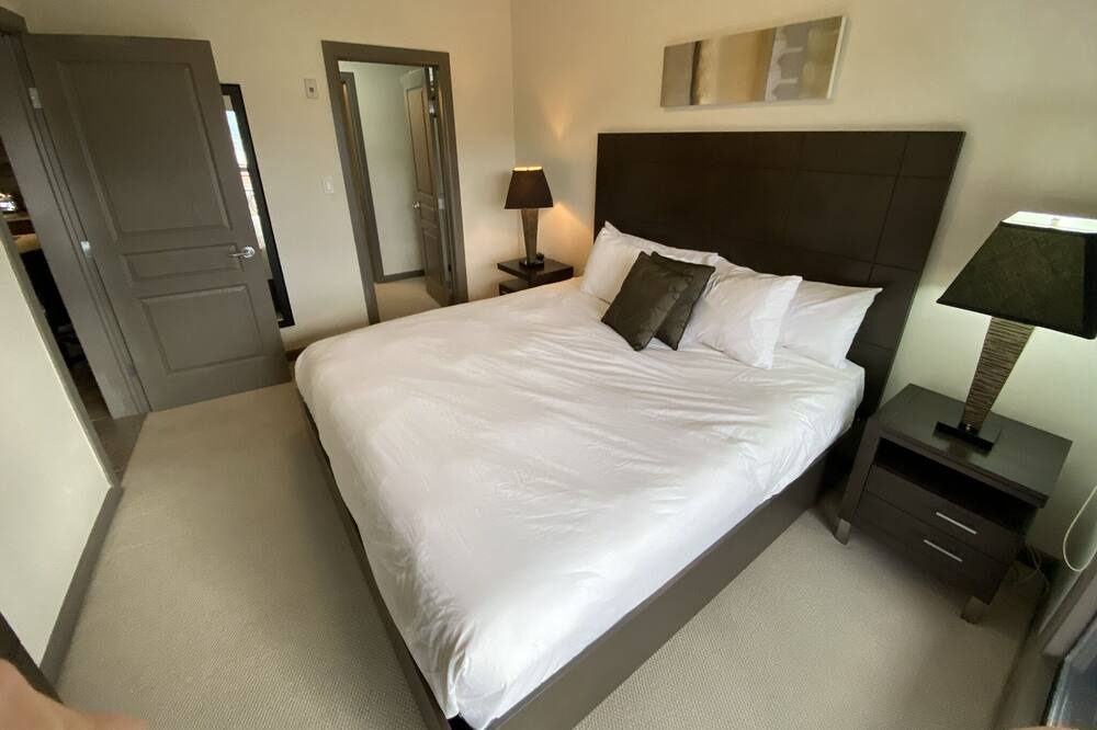Photo of Bedroom in South Pandosy