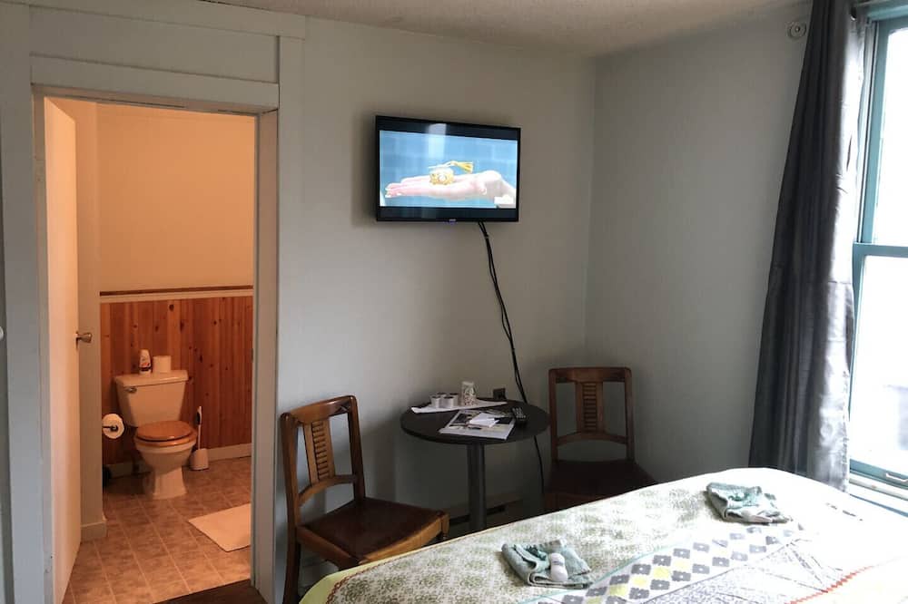 Photo of Bedroom in Stewart