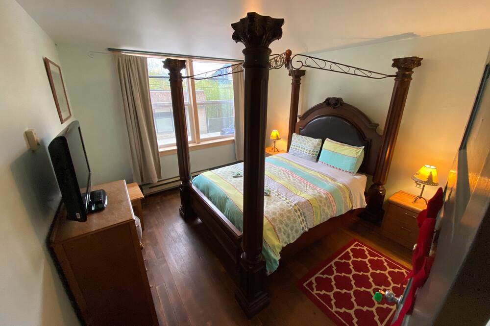 Photo of Bedroom in Stewart