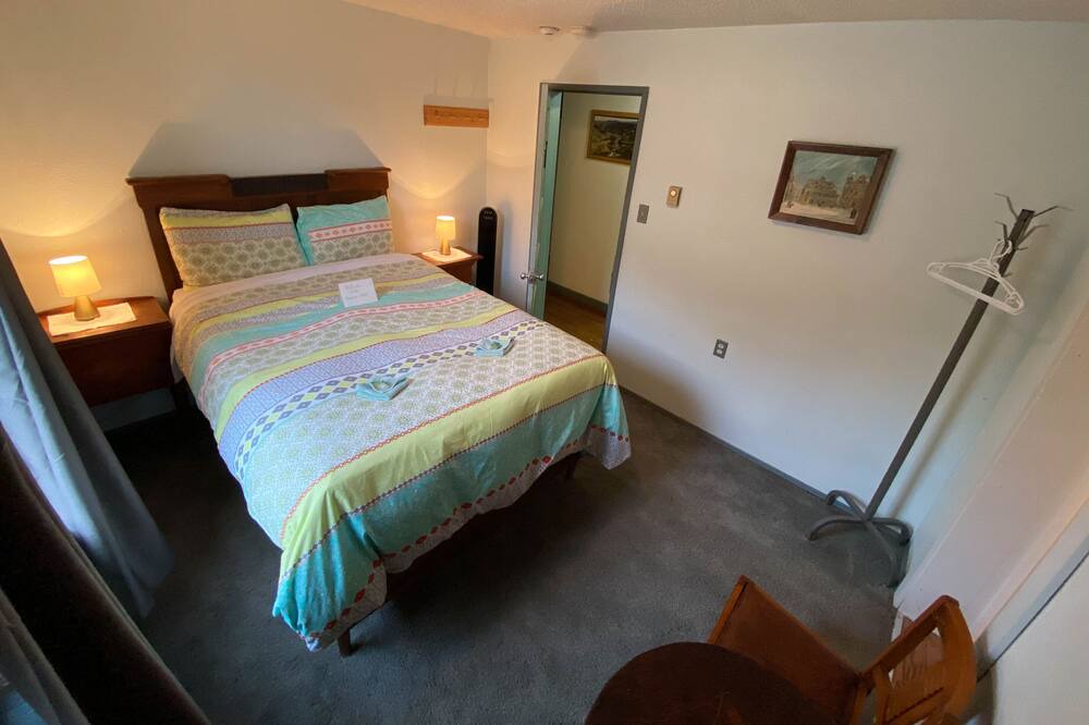 Photo of Bedroom in Stewart