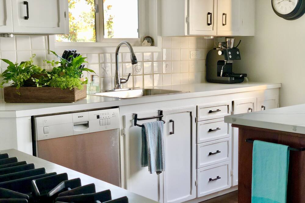 Photo of Kitchen in West Sechelt