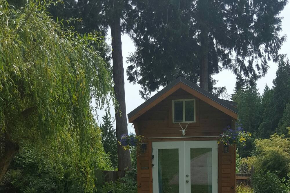 Photo of Others in Roberts Creek