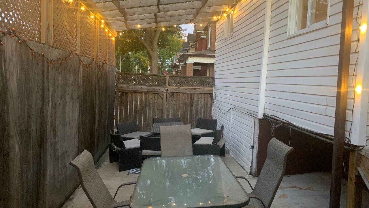 Photo of Outdoor in Hamilton