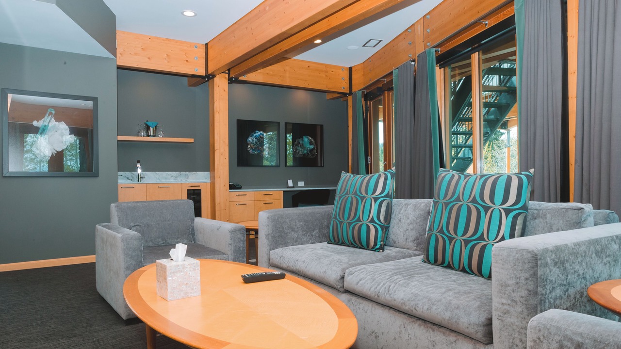 Photo of Livingroom in Priddis
