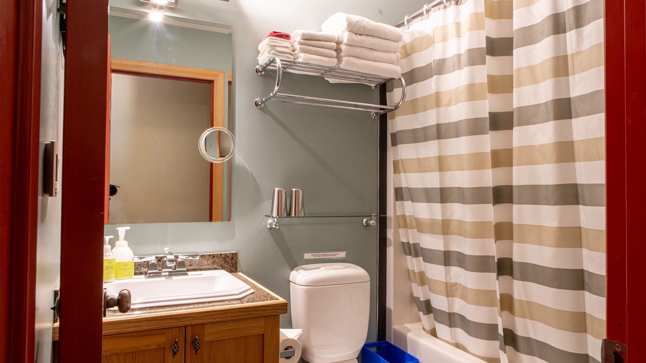 Photo of Bathroom in Panorama