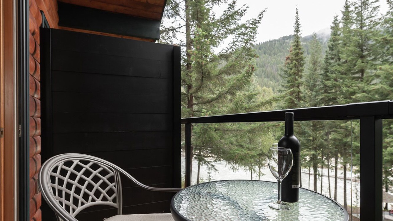 Photo of Bedroom in Mount Robson