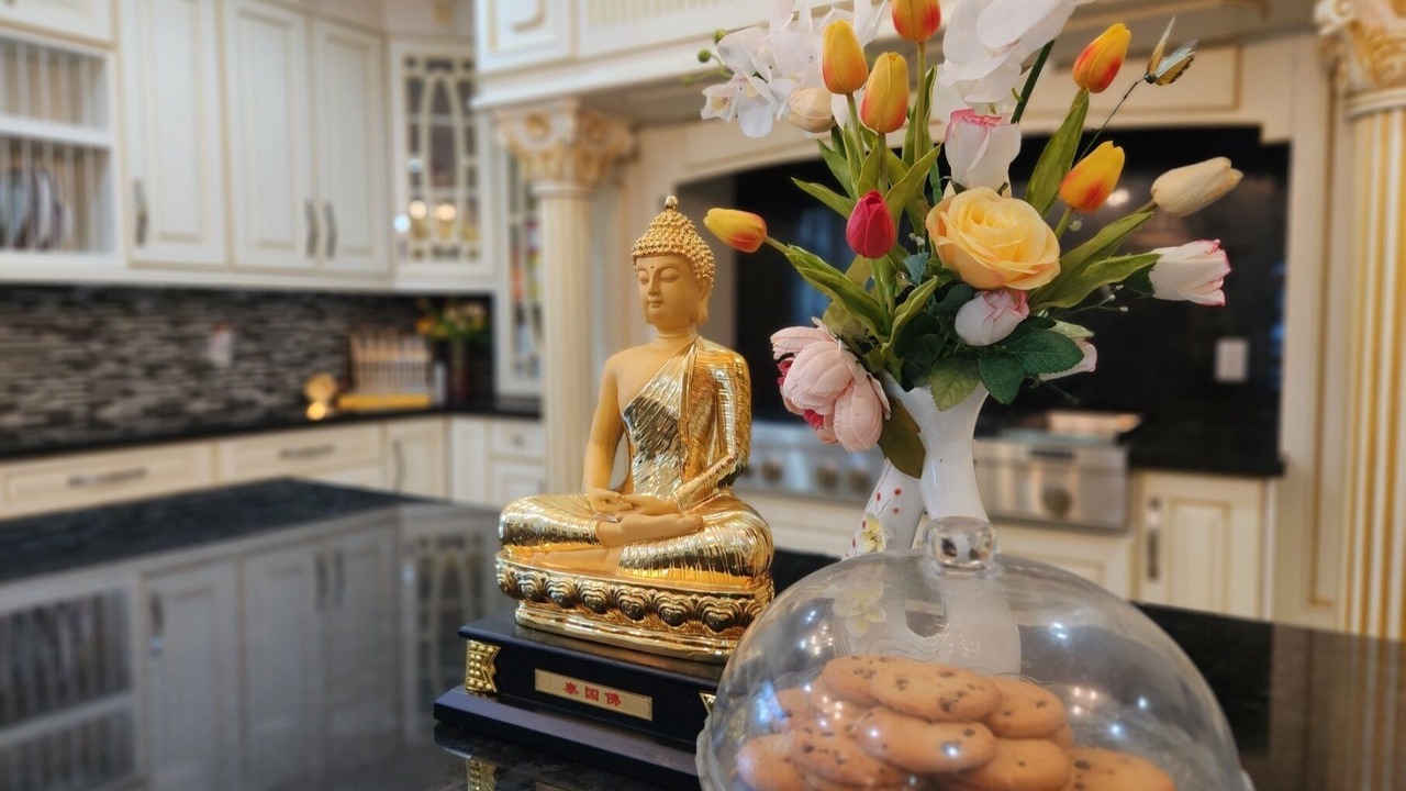 Photo of Kitchen in Surrey