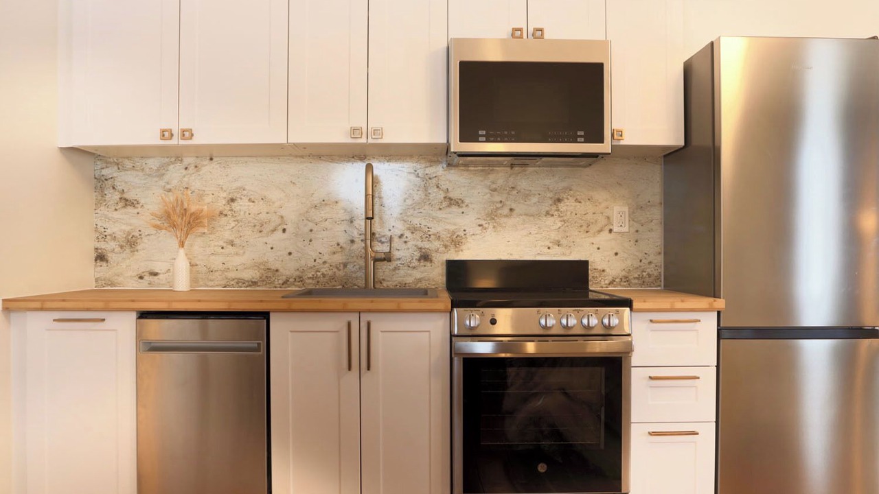 Photo of Kitchen in Shawnigan Lake