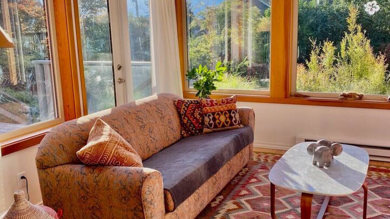 Photo of Livingroom in Bowen Island