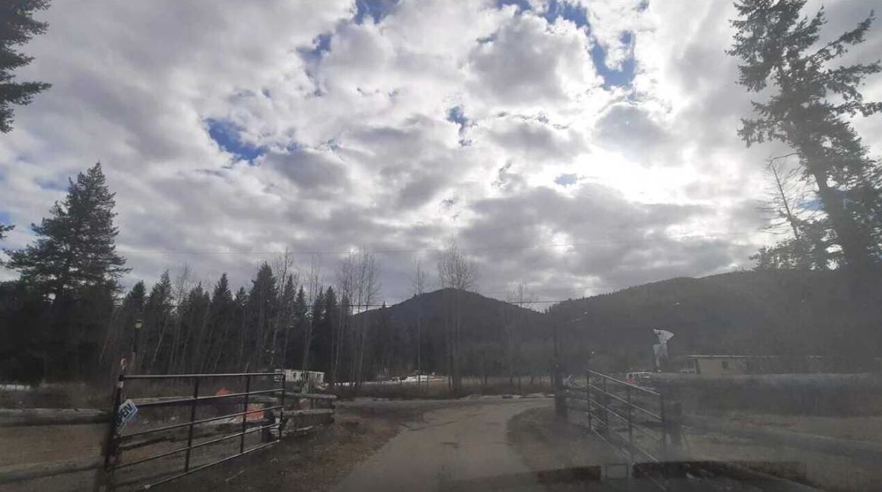 Photo of Others in Armstrong