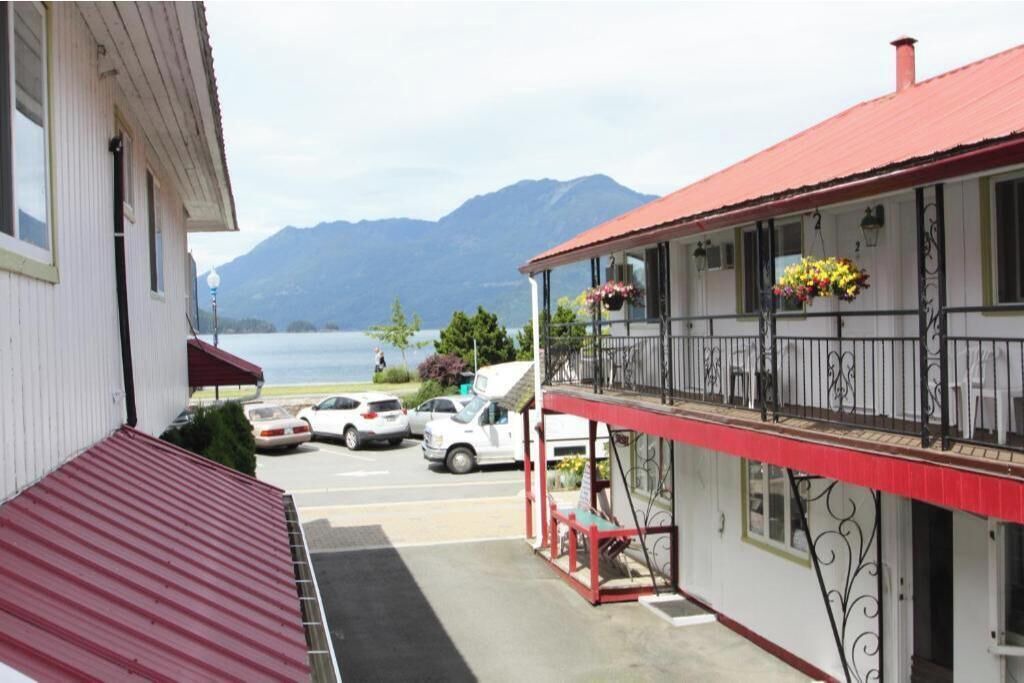 Photo of Outdoor in Harrison Hot Springs