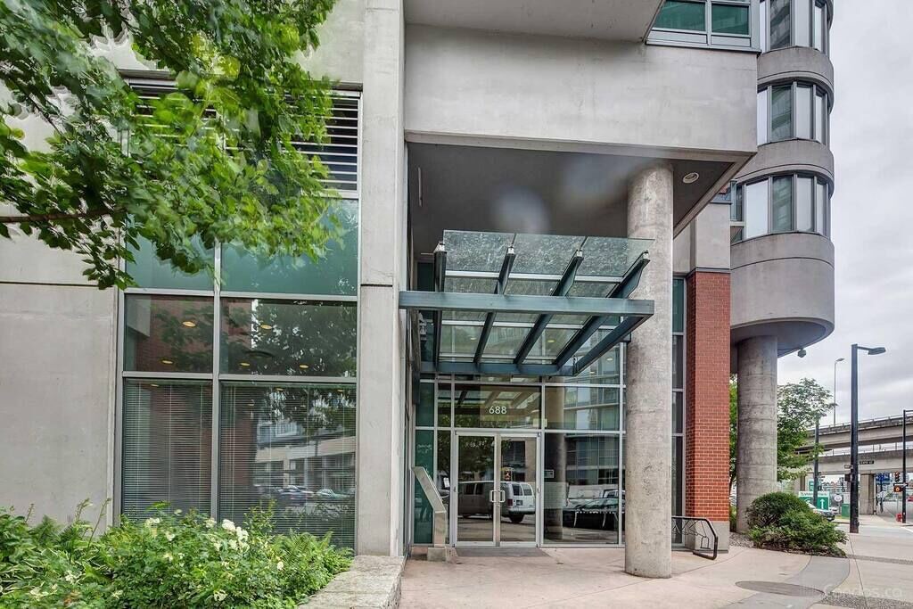 Photo of Outdoor in Crosstown