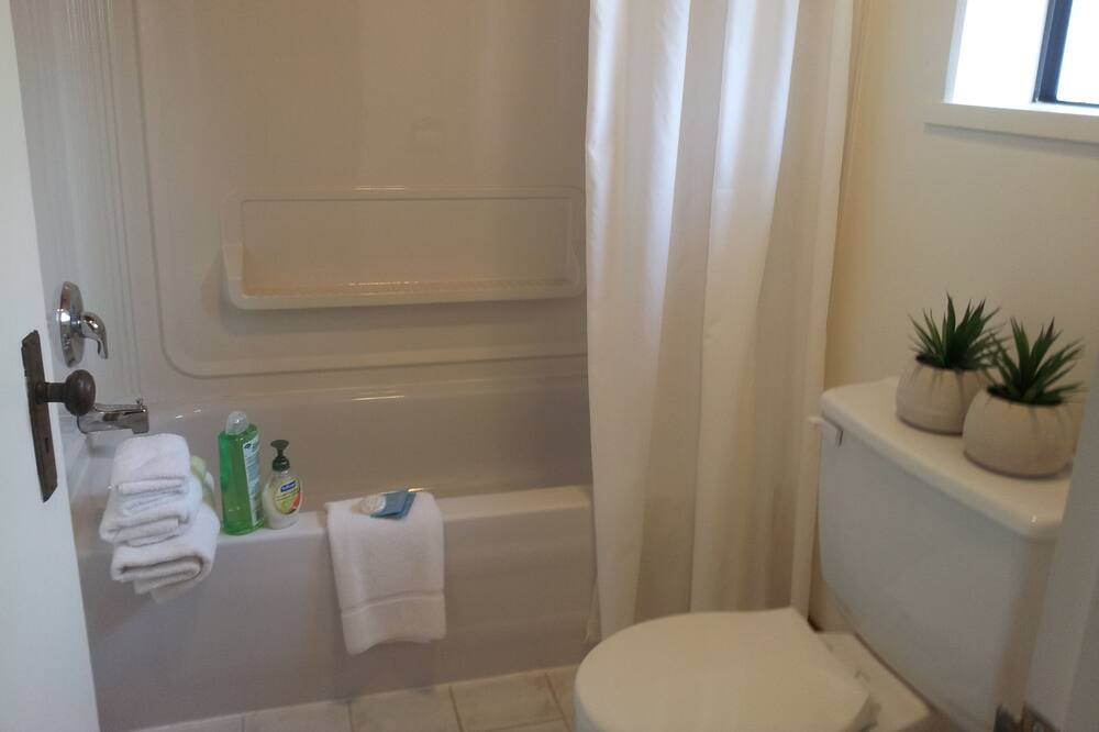 Photo of Bathroom in Campbell River