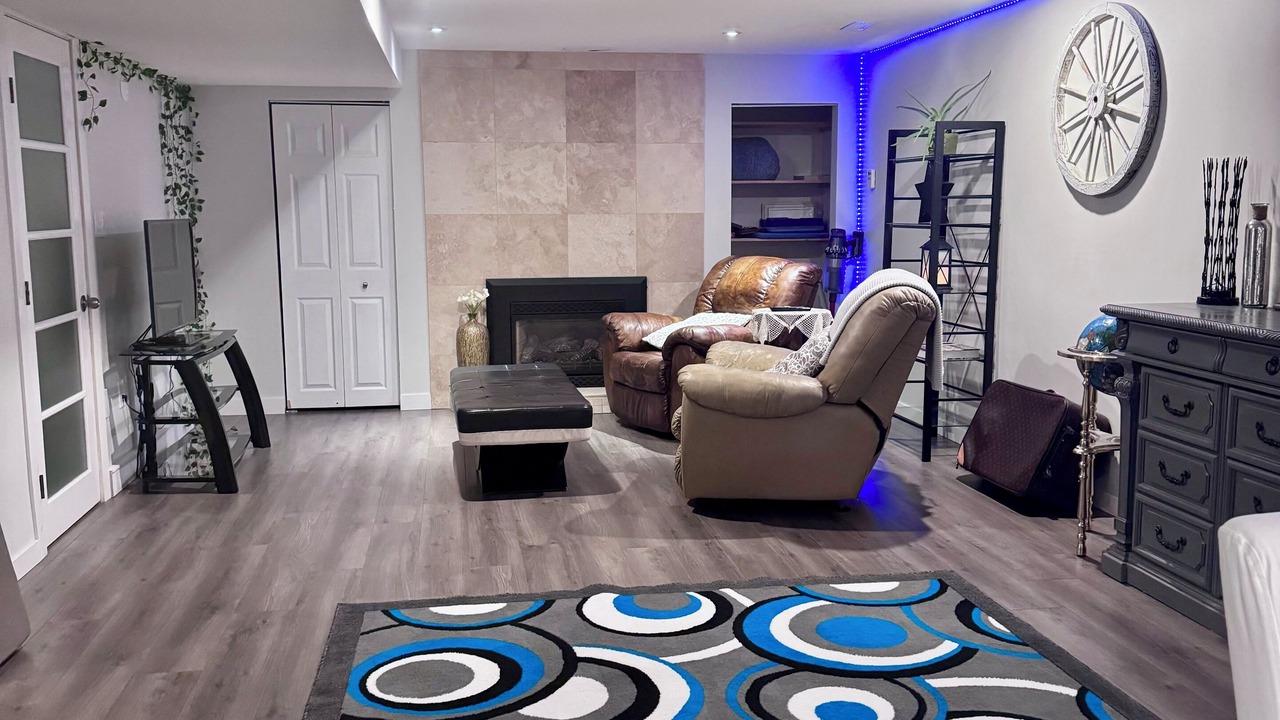 Photo of Livingroom in Langley