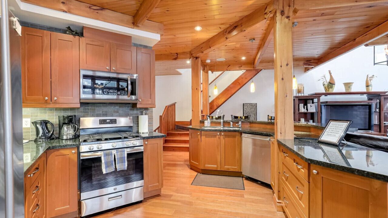 Photo of Kitchen in Craigleith
