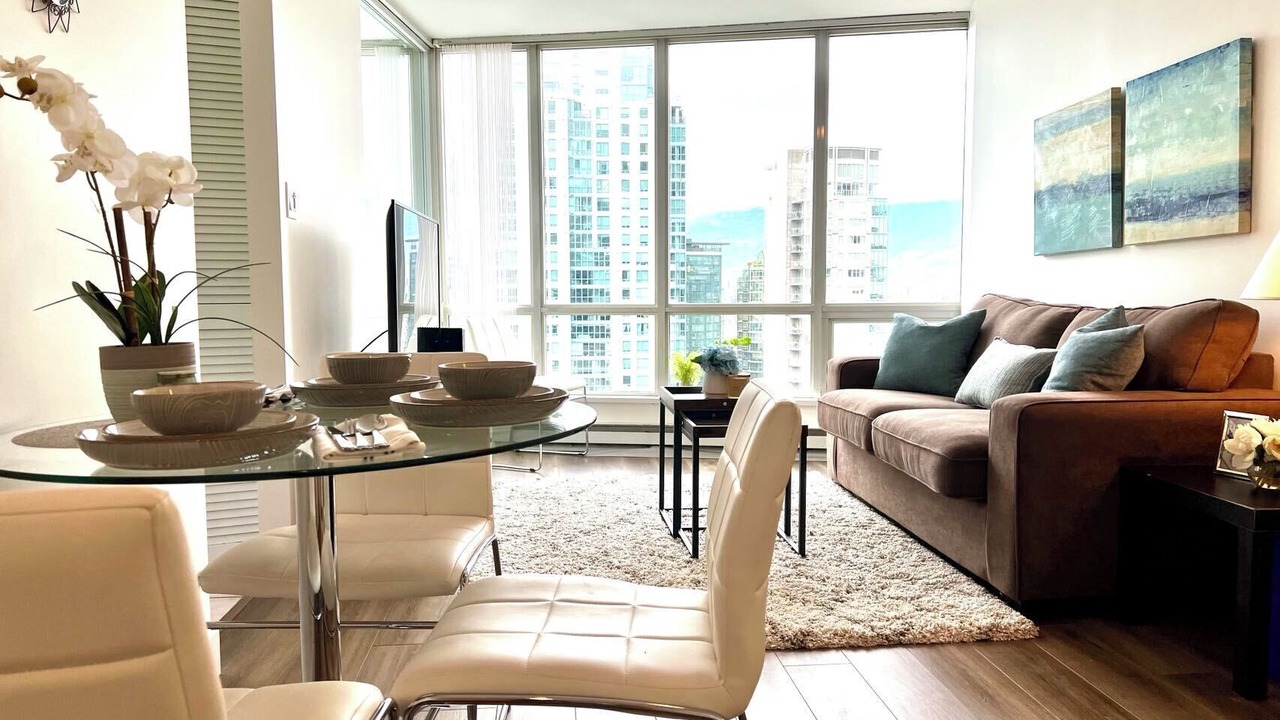 Photo of Livingroom in Coal Harbour