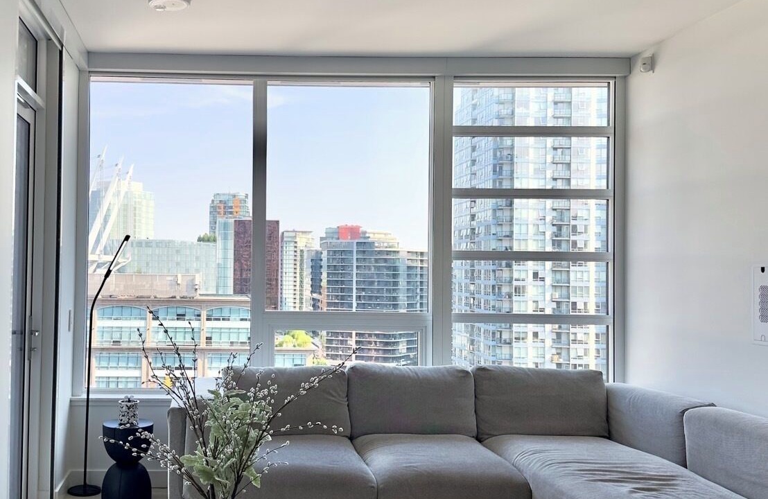 Photo of Livingroom in Yaletown