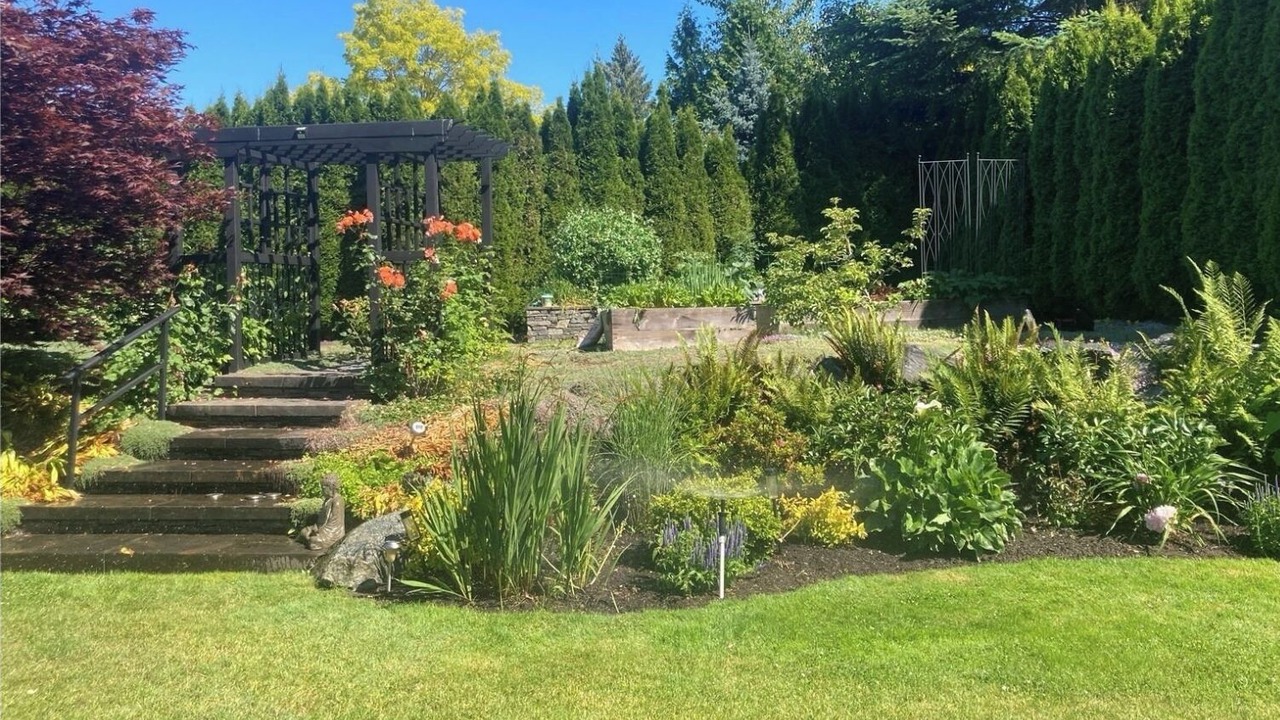 Photo of Outdoor in Mill Bay