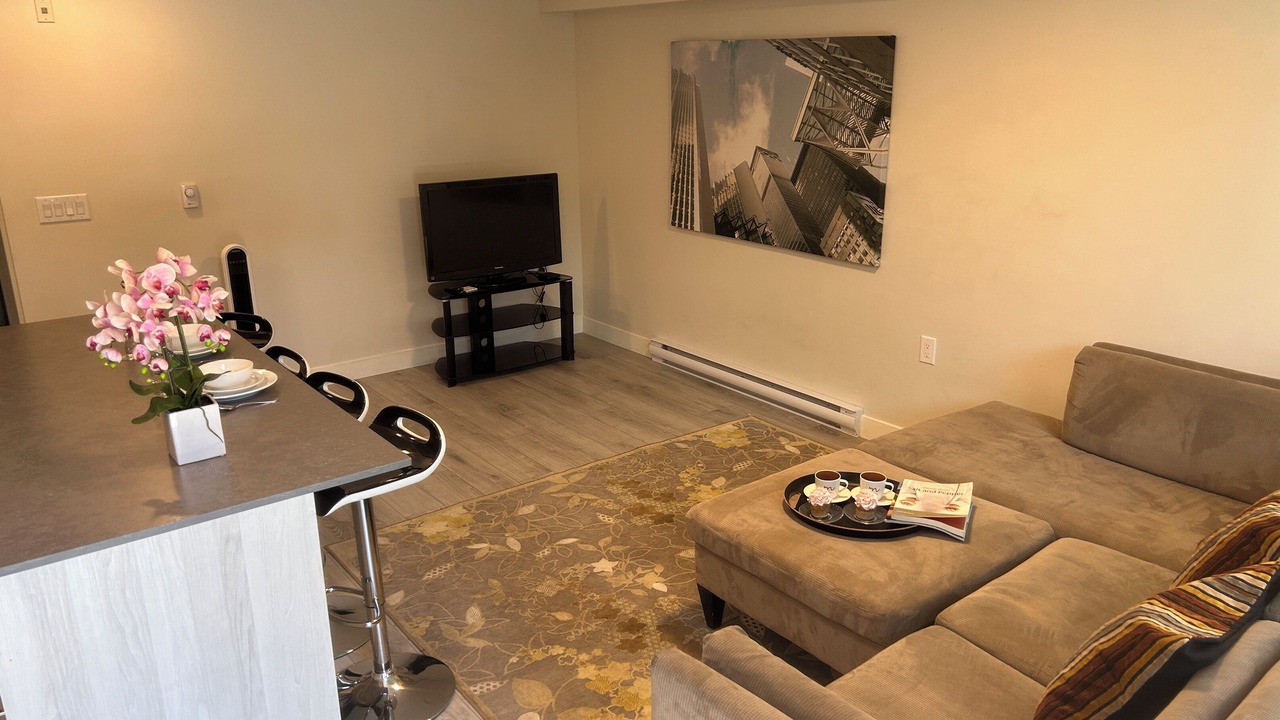 Photo of Livingroom in Grandview-Woodland