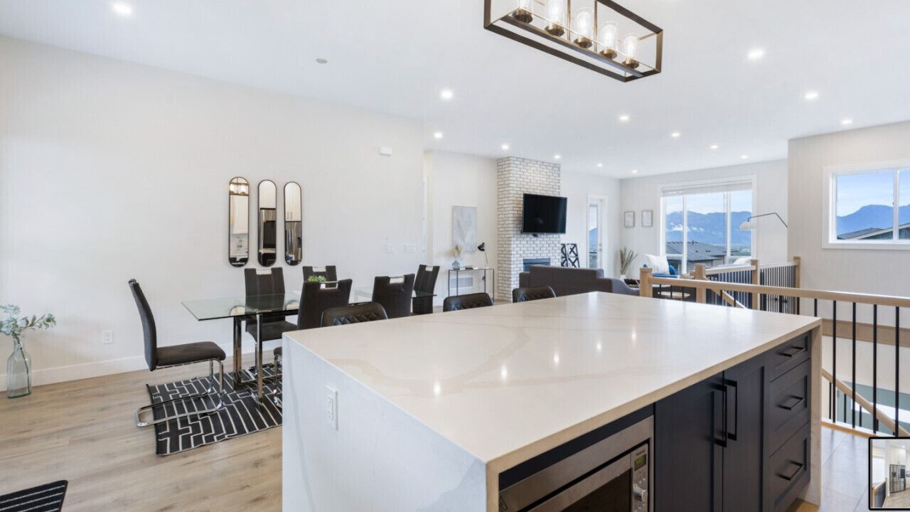 Photo of Kitchen in Eastern Hillsides