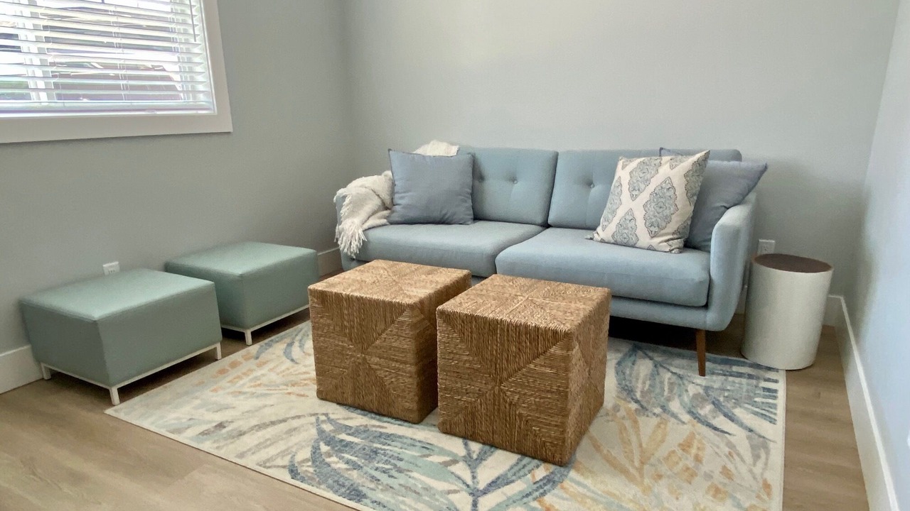 Photo of Livingroom in Osoyoos