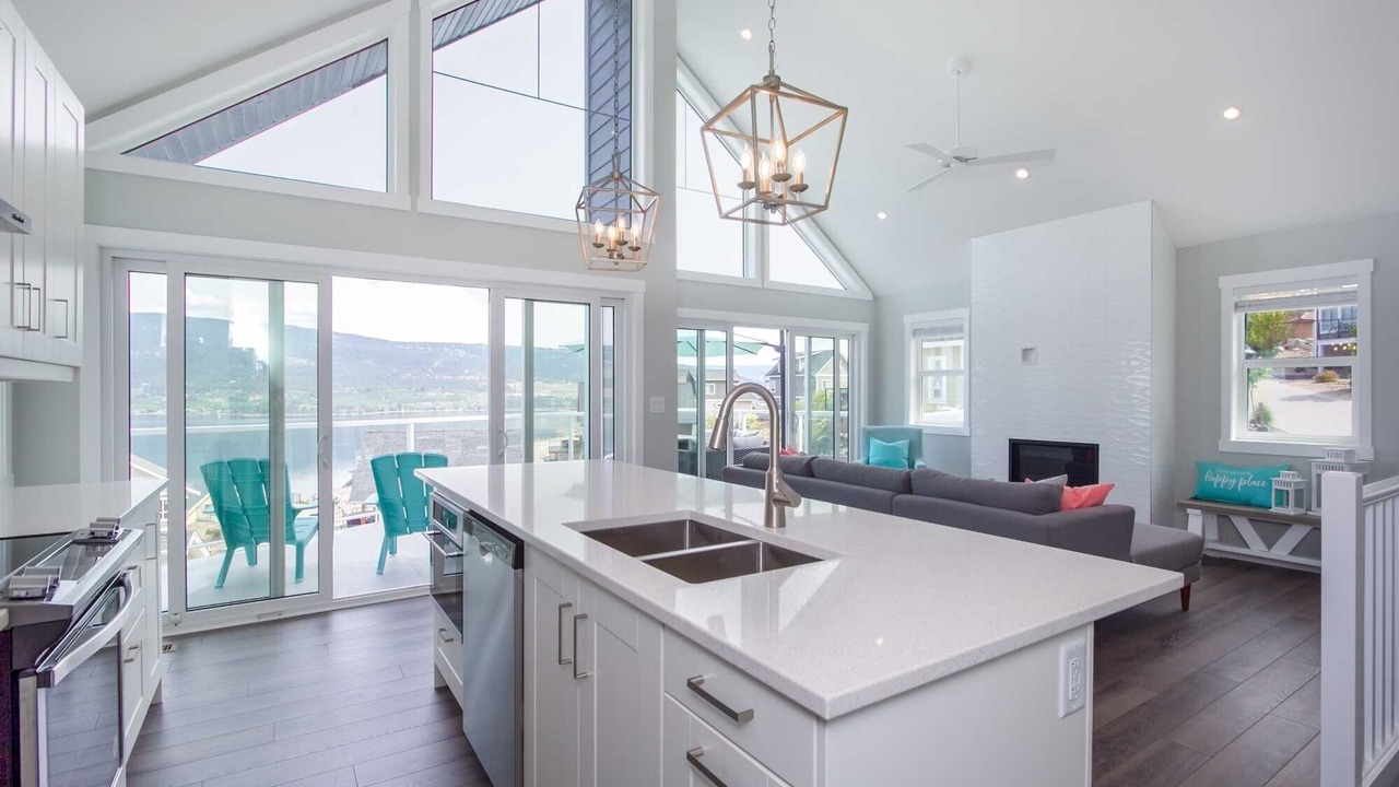 Photo of Livingroom in Central Okanagan