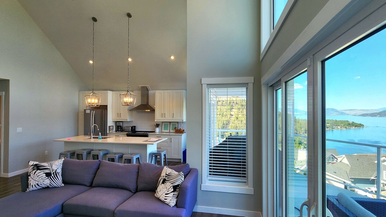 Photo of Livingroom in Central Okanagan