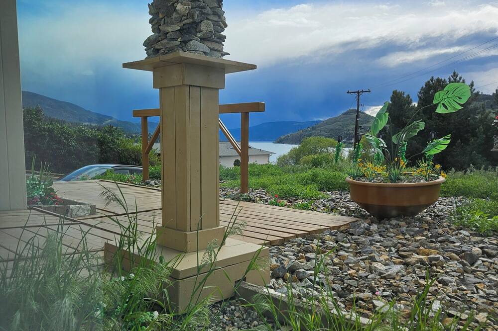 Photo of Outdoor in Vernon