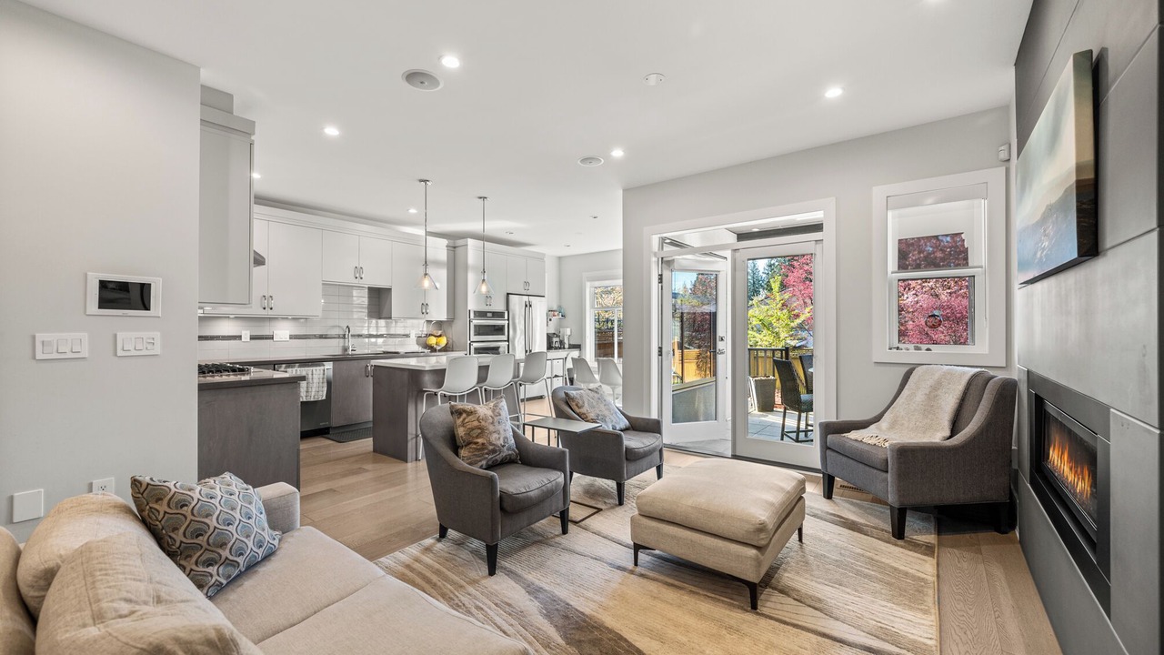 Photo of Livingroom in Canyon Heights