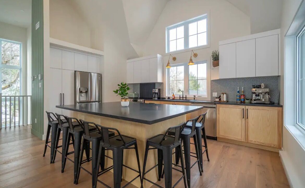 Photo of Kitchen in Stanstead Township