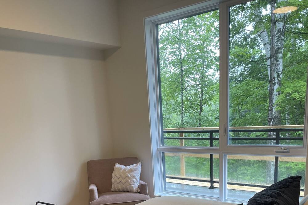 Photo of Bedroom in Owl's Head Ski Resort